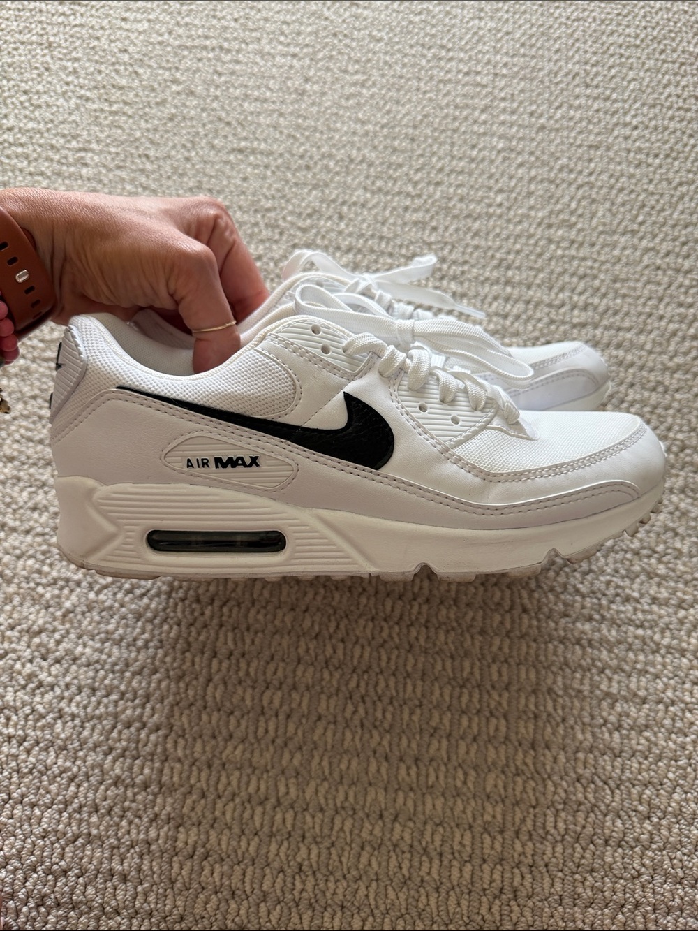 Women’s Nike Air Max 90